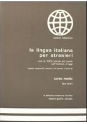 Lingua italiana per stranieri medio podręcznik